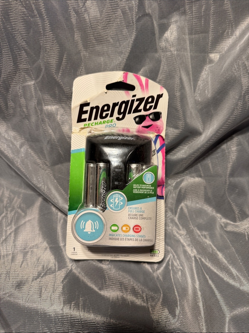 Energizer Recharge Pro Battery Charger with AA Rechargeable Batteries - Black